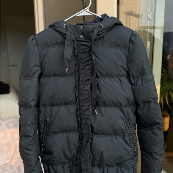 Juicy Couture Y2K Puffer Jacket with Ruffle Detail - Size M - Picture 13 of 15